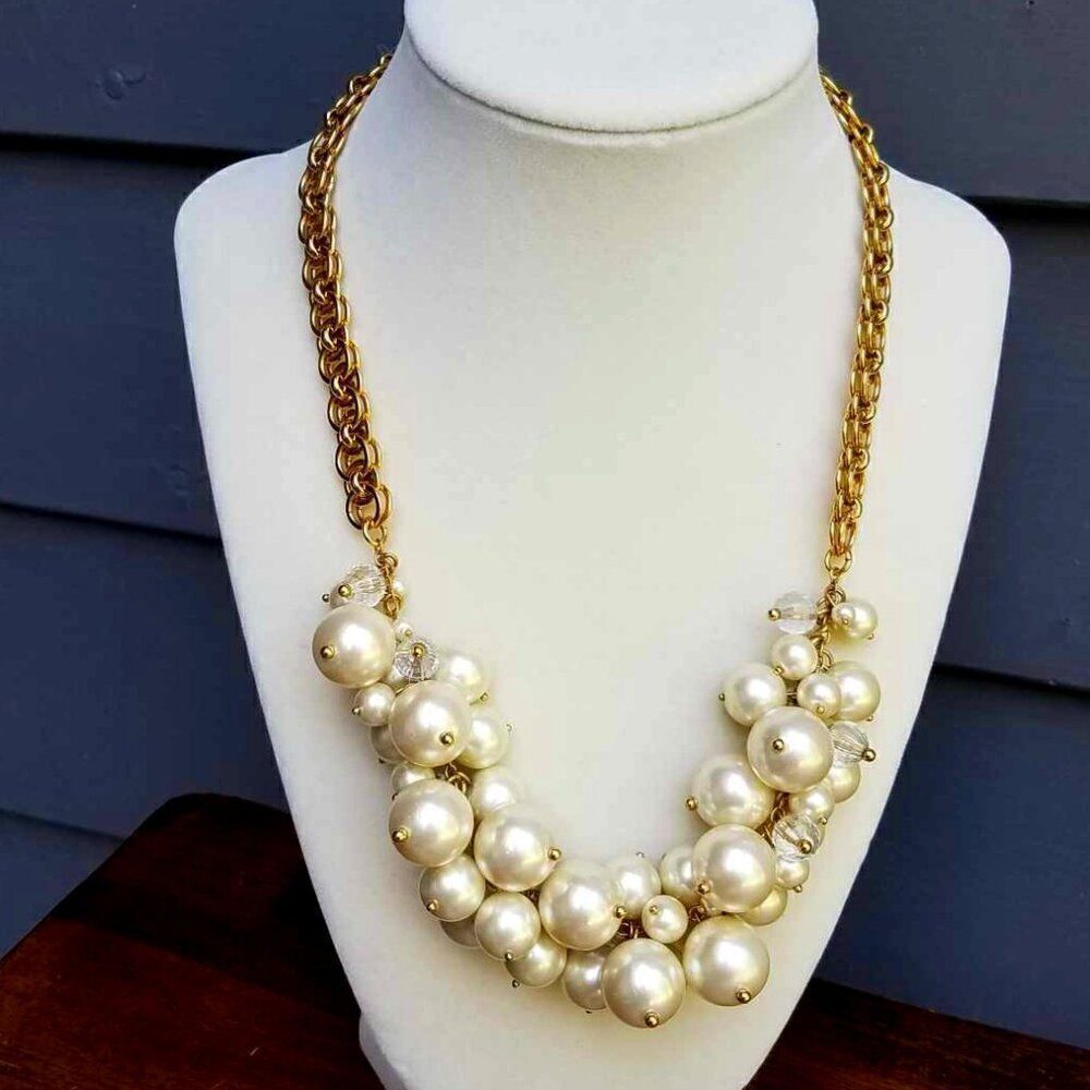 NWOT J Crew Faux Pearl Cluster Collar Necklace